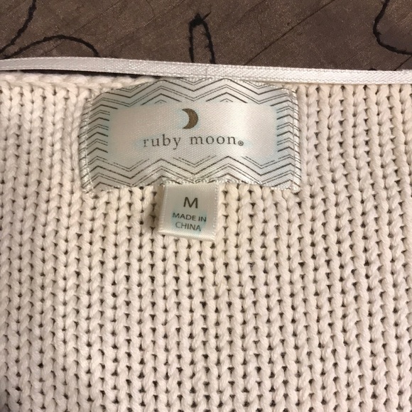 Sweater - Picture 2 of 3